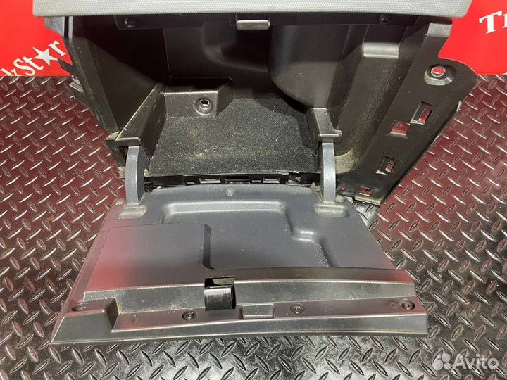 Бардачок Renault T