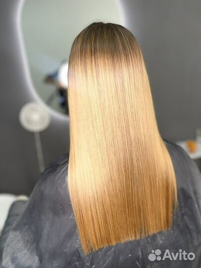 Модель на Кератиновое выпрямление волос ботокс