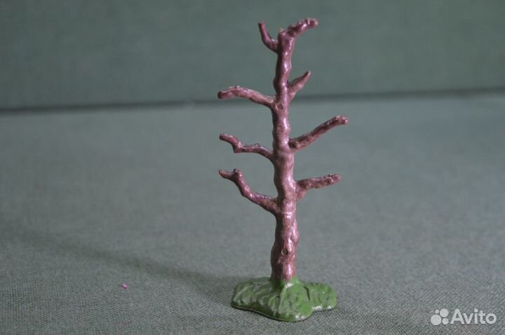 Дерево большое фигурка для диорамы. Солдатики ковб