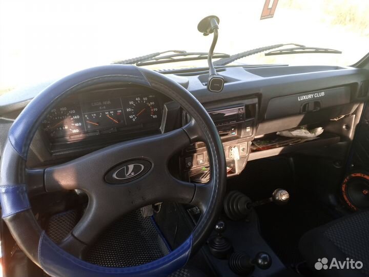 LADA 4x4 (Нива) 1.7 МТ, 2006, 130 000 км