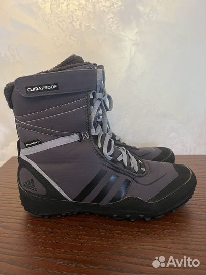 Ботинки женские Adidas Climaproof