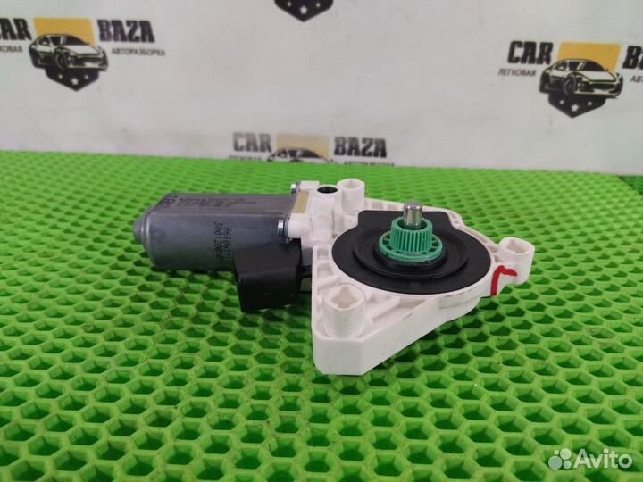 Моторчик стеклоподъемника левый L