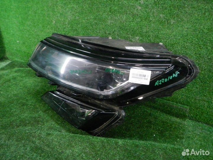 Фара левая Skoda Kodiaq