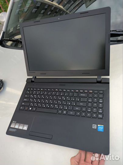 Свежий Lenovo Intel/4гига/SSD/Как новый