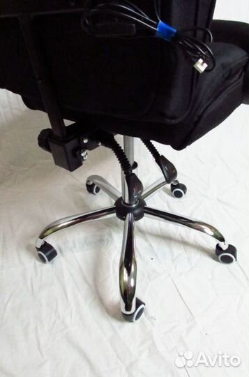Кресло компьютерное офисное. Игровое кресло новое