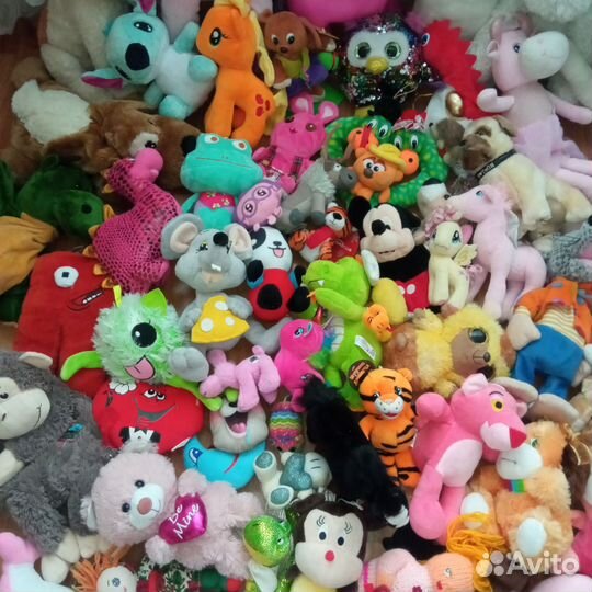 Игрушки мягкие и другие