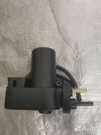 Насос вакуумный круиз контроля Вольво 740-940