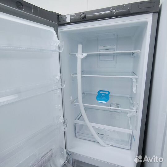 Новый Холодильник indesit No Frost