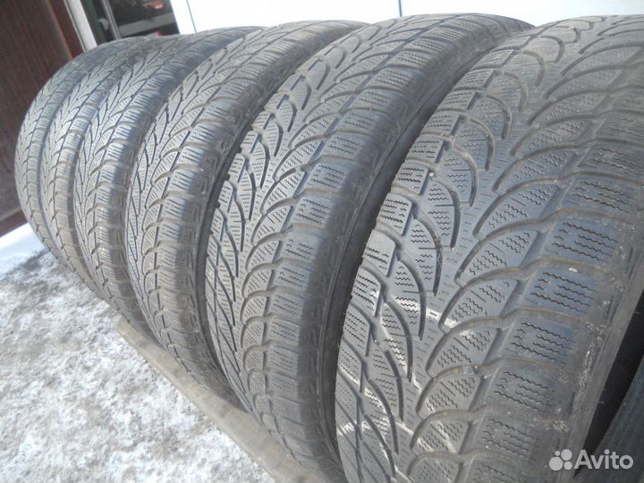 Bridgestone Blizzak LM-80 EVO 215/65 R16 98H