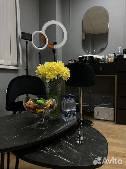 Аренда места визажист бровист