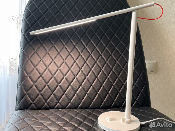 Лампа настольная