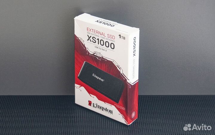 Портативный (внешний) SSD Kingston XS1000 1 Тб