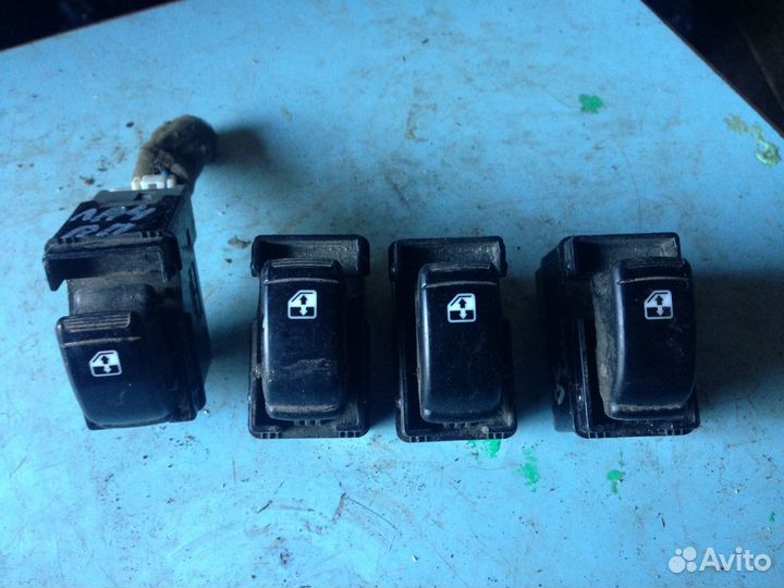 Кнопка стеклоподъемника Шевроле Лачетти