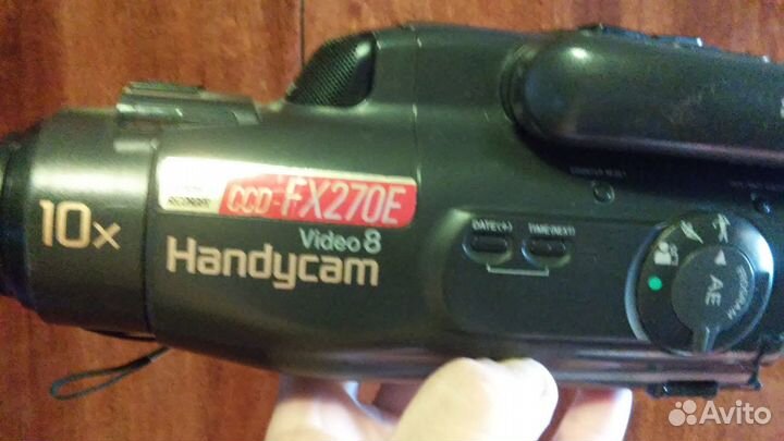 Видеокамера sony ccd -fx270E