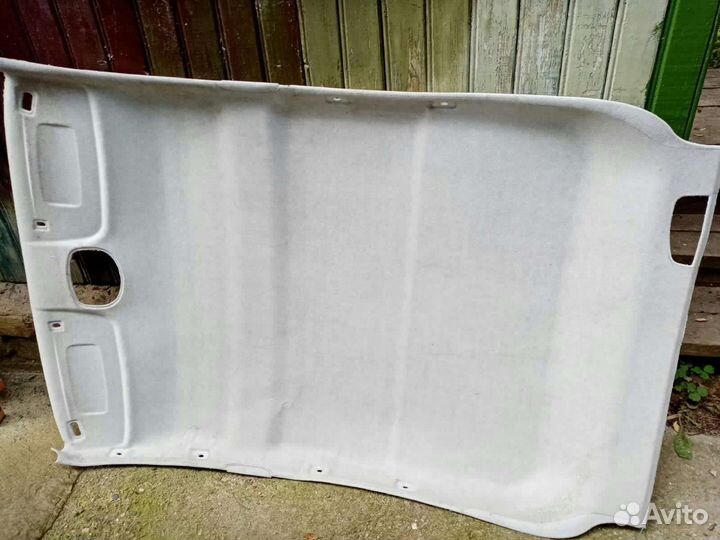 Потолок и ковролин Калина