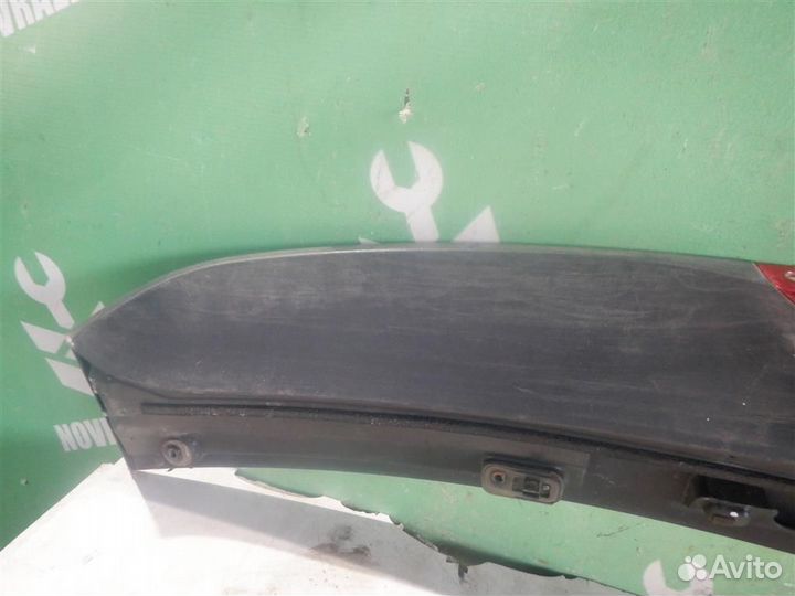 Спойлер (дефлектор) крышки багажника Форд Фокус 2