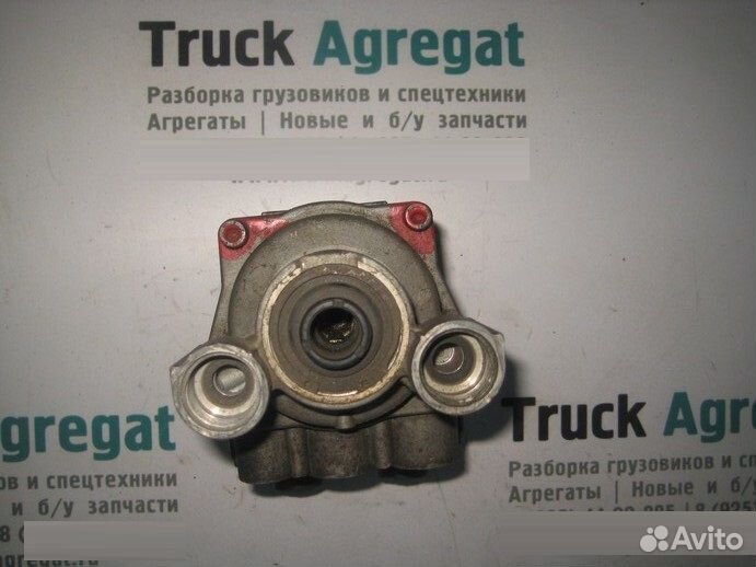 Тормозной кран Wabco 4800010000 Mercedes Actros