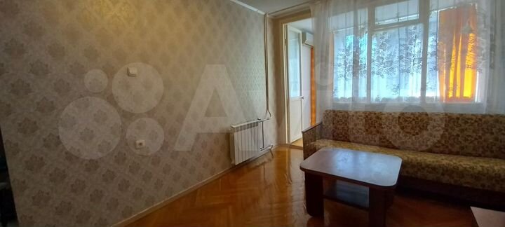 2-к. квартира, 54 м², 3/5 эт.