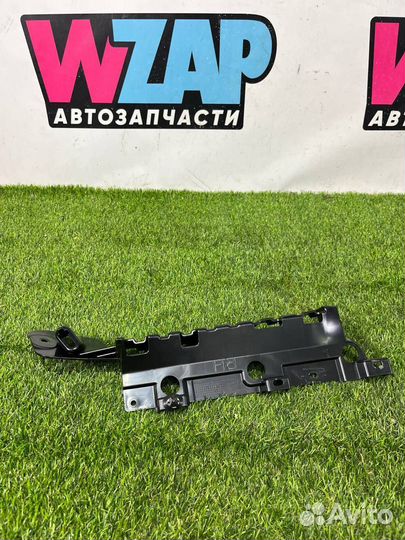 Кронштейн (крепление) Ford Escape 4 CX482 2021