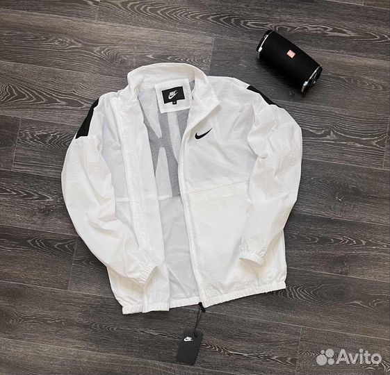 Ветровка мужская nike