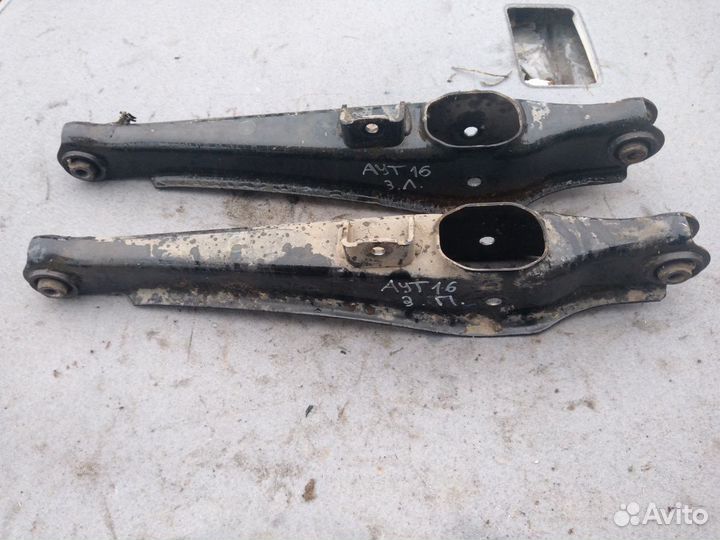 Рычаг нижний задний Mitsubishi Outlander 3