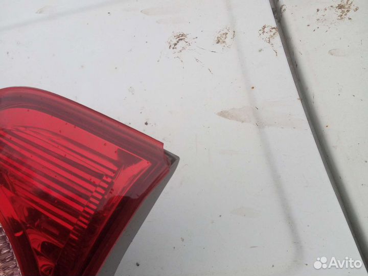 Фонарь задний правый Toyota 150