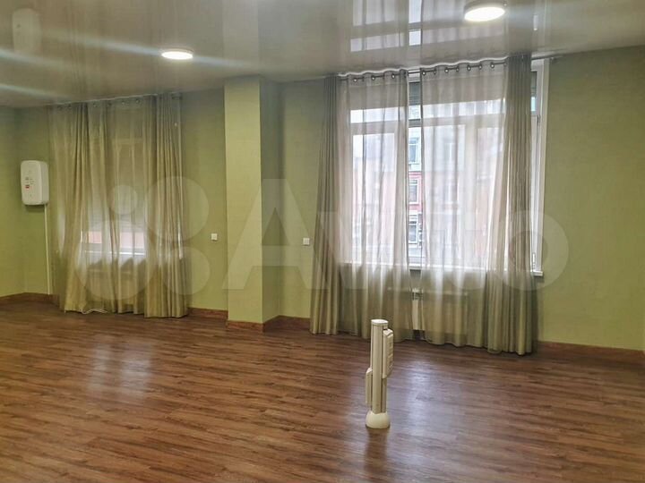 Офис с отдельным входом, 147 м²