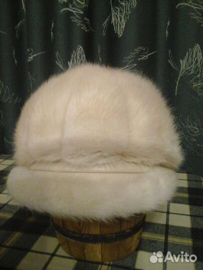 Шапка женская меховая