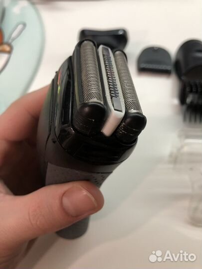 Бритва электрическая Braun S3