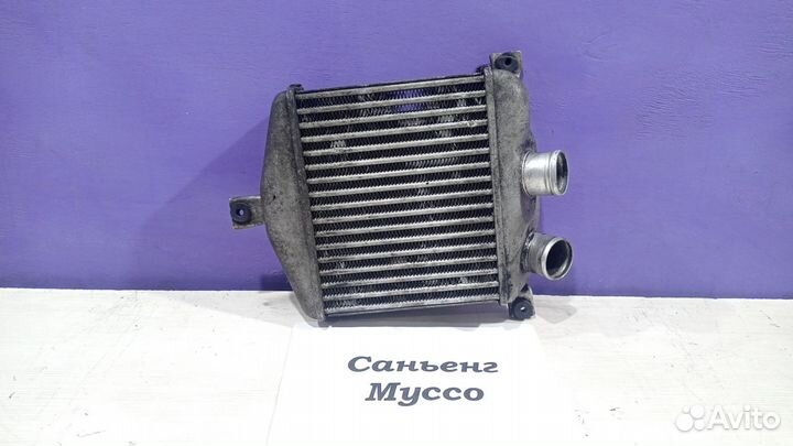 Радиатор интеркулера SsangYong Musso, 2003г