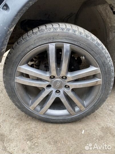 R20 Hankook I'Pike RW11 275/40, PCD 5x130 DIA 10