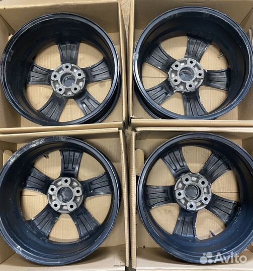 Диски R17 5x114.3 Kia / Hyundai