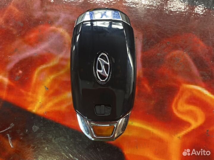 Ключ Hyundai Sonata 2019