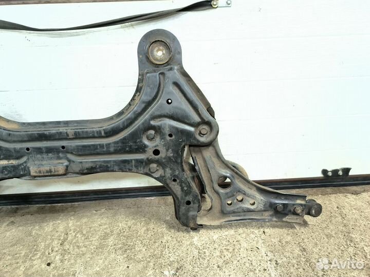 Подрамник передний Chevrolet Aveo T250