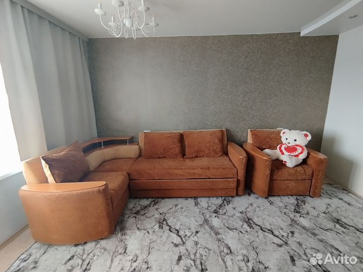 Угловой диван бу