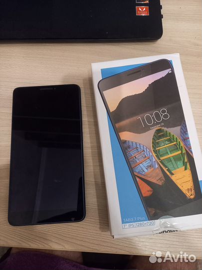 Планшет Lenovo Tab3 7Plus