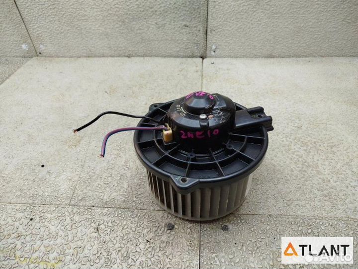 Мотор печки toyota wish