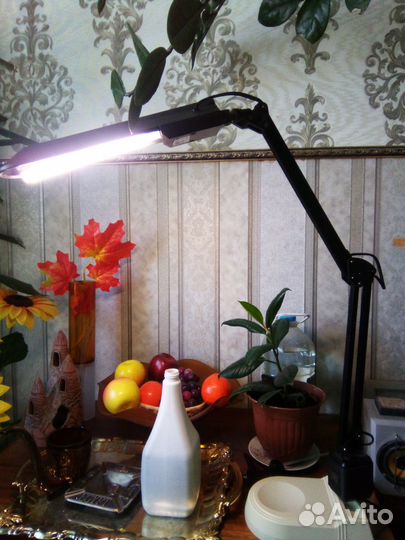 Настольная лампа Viromax 11W 220V