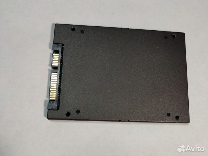 Ssd диск kingston v300 240 Gb MLC состояние нового