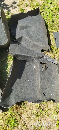 BMW E30 обшивки багажника