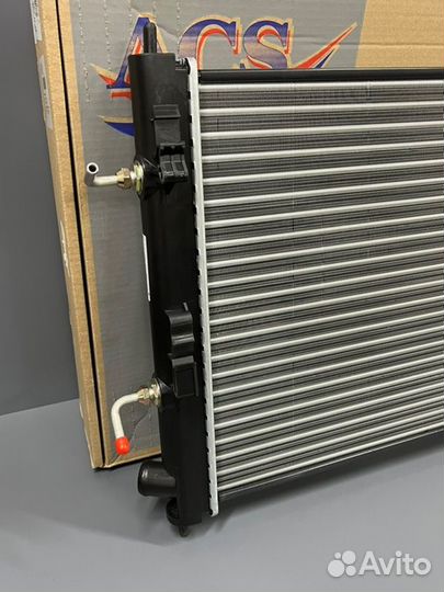 Радиатор охлаждения Mitsubishi Lancer 10 1.5 AT