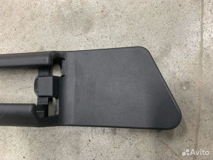 Заглушка полозьев сиденья Bmw X6 F16 N57D30A 2016