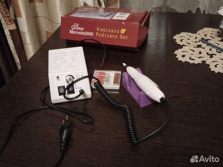 Аппарат для маникюра и педикюра