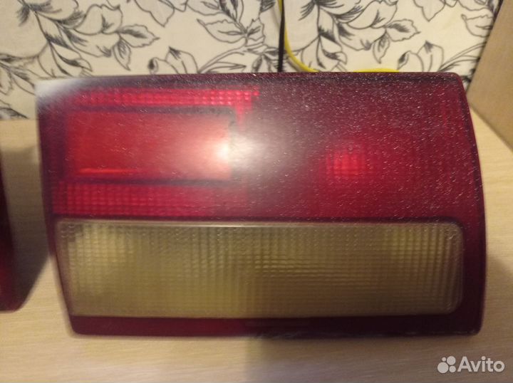 Комплект Задних фонарей газ 3110 31105