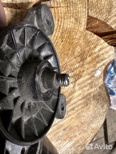 Моторчик дворников toyota land cruiser 100