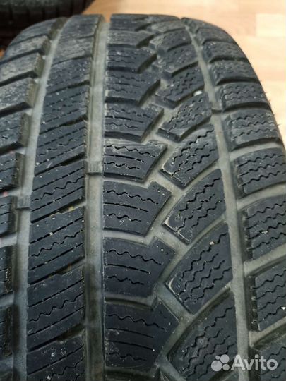ONYX NY-W702 235/55 R18 104H