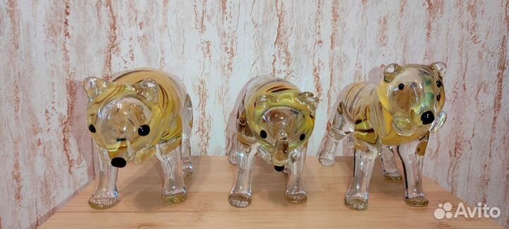 Тигры из стекла