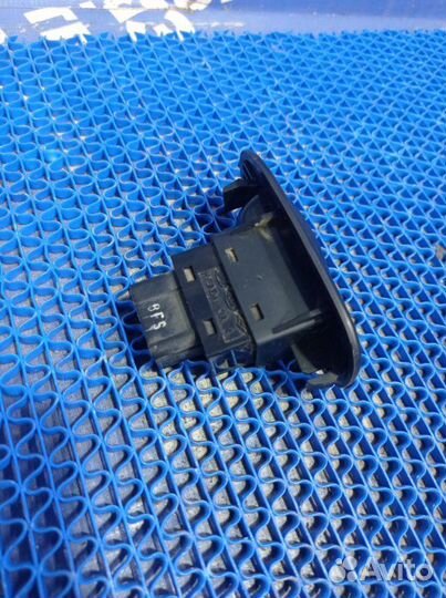 Кнопка стеклоподъемника Kia Spectra седан S6D 2006