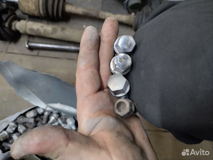 Болты колесные ваз на литые диски