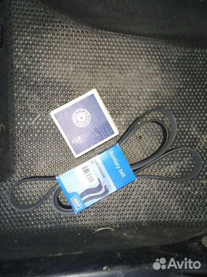 Ремень генератора и натяжной ролик на киа Рио